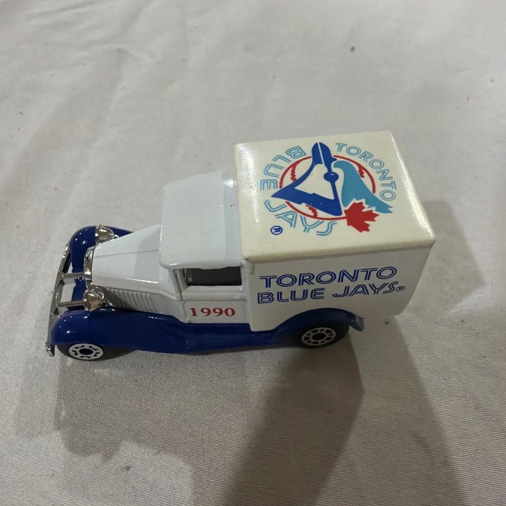 Matchbox MLB Baseball Flareside Pick-Up‎ Lot of Loose Diecast Cars 1990s